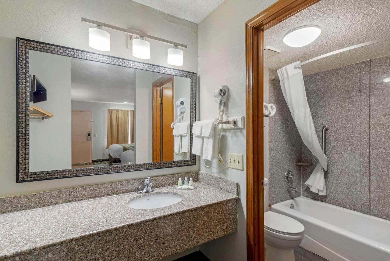 Quality Inn Acworth Eksteriør billede