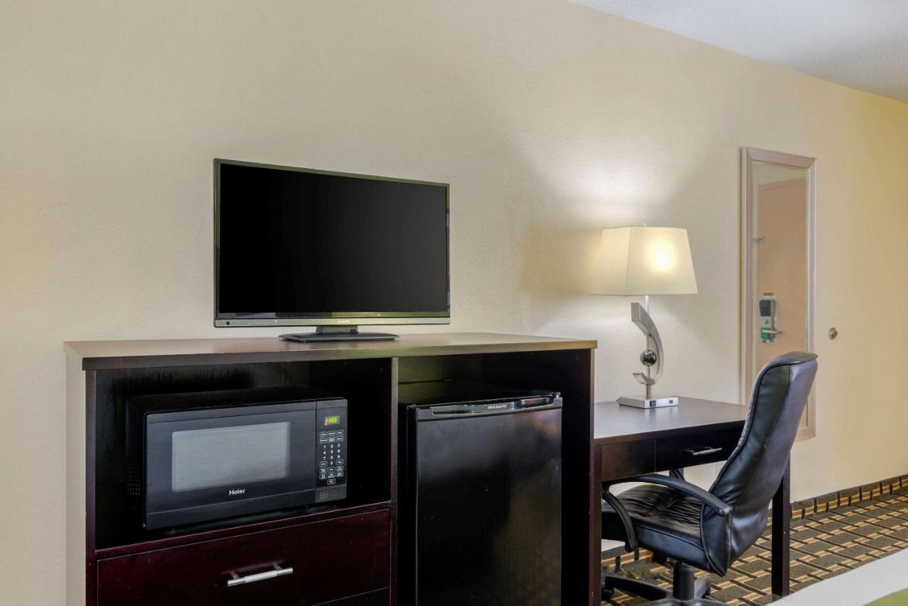 Quality Inn Acworth Eksteriør billede